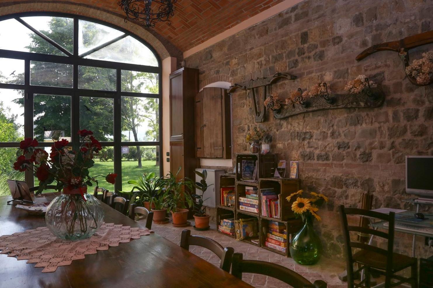Agriturismo Il Brugnolo Скандиано Экстерьер фото