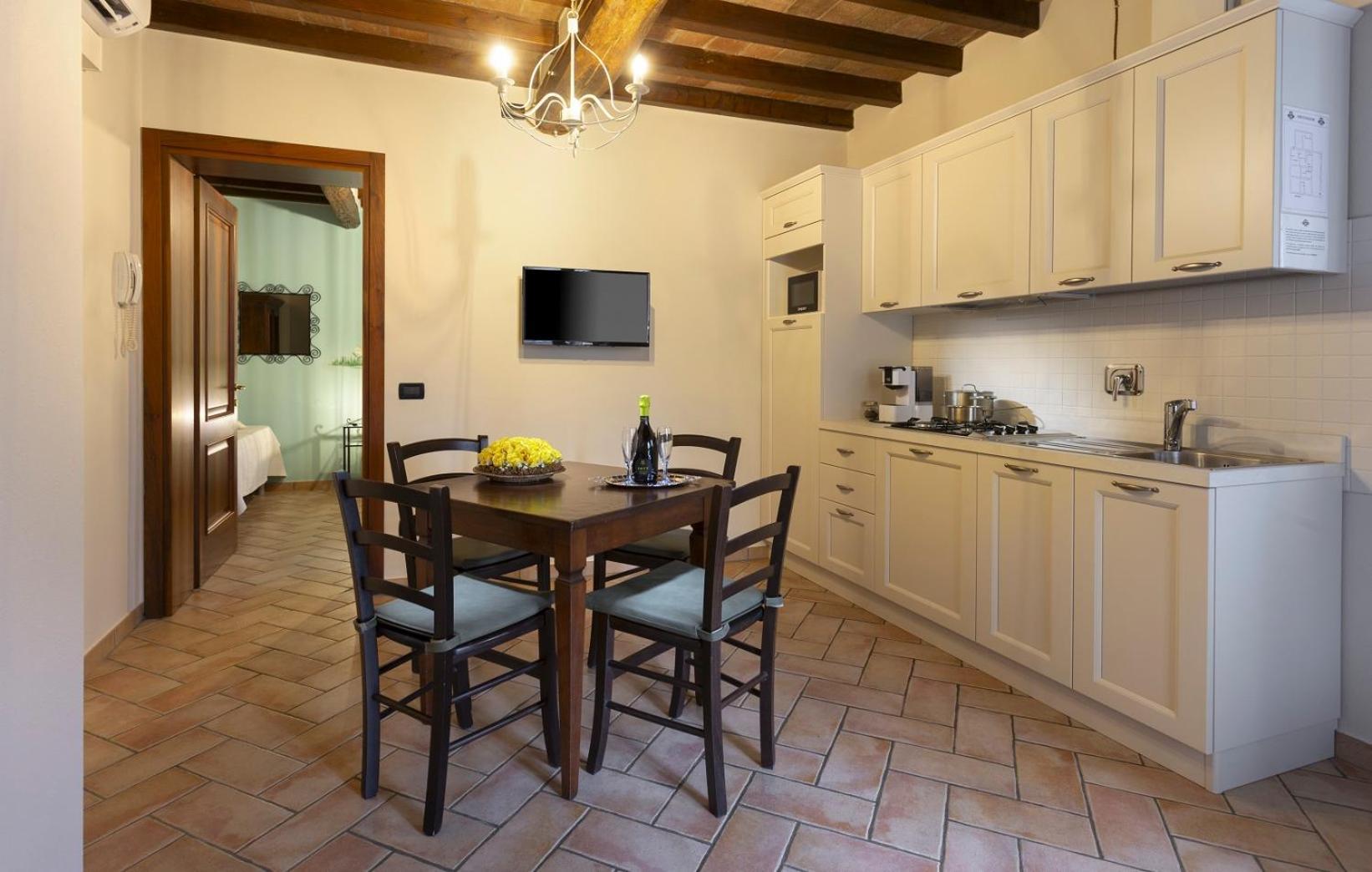 Agriturismo Il Brugnolo Скандиано Экстерьер фото